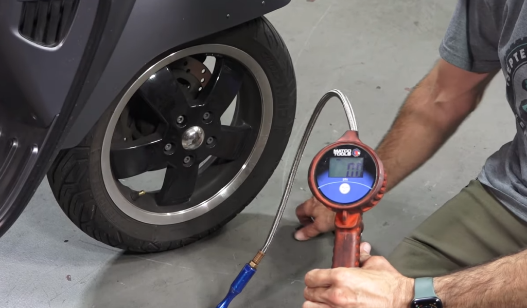 125cc Scooter Tyre Pressure